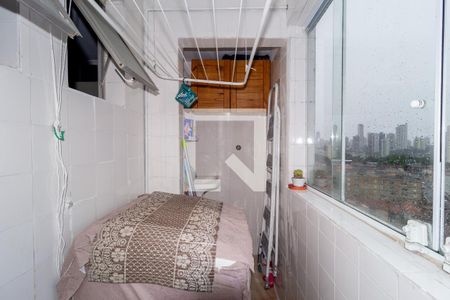 Apartamento à venda com 70m², 2 quartos e 1 vagaÁrea de Serviço