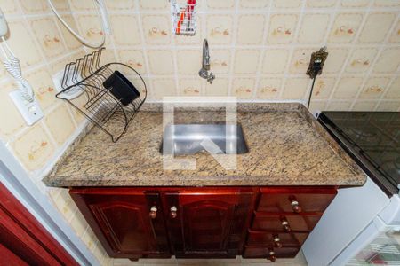 Apartamento à venda com 70m², 2 quartos e 1 vagaDetalhe - Cozinha