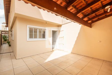 Casa à venda com 232m², 4 quartos e 4 vagasQuintal