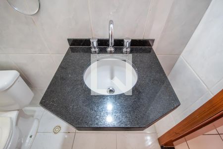 Casa à venda com 232m², 4 quartos e 4 vagasBanheiro da Suíte 2