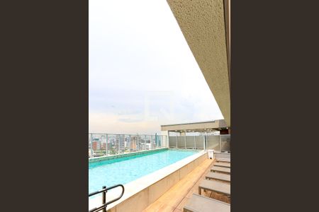 Studio à venda com 36m², 1 quarto e 1 vaga Studio à venda com 36m², 1 quarto e 1 vagaÁrea comum - Piscina