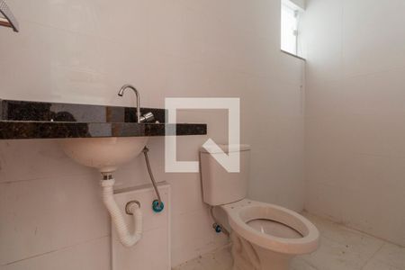 Apartamento para alugar com 37m², 2 quartos e sem vaga Apartamento para alugar com 37m², 2 quartos e sem vagaBanheiro