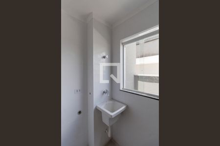 Cozinha e Área de Serviço Integrada  de apartamento para alugar com 2 quartos, 37m² em Cidade Líder, São Paulo
