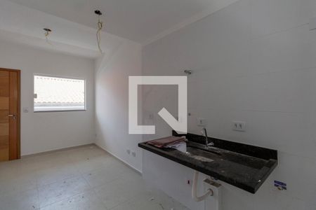 Sala e Cozinha Integrada  de apartamento para alugar com 2 quartos, 36m² em Cidade Líder, São Paulo