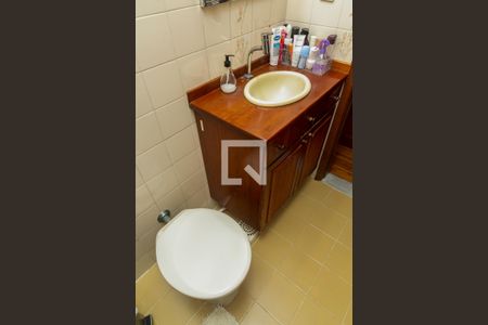 Apartamento à venda com 80m², 2 quartos e 1 vagaBanheiro Social