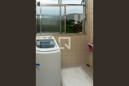 Apartamento à venda com 80m², 2 quartos e 1 vagaÁrea de Serviço