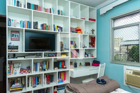 Apartamento à venda com 80m², 2 quartos e 1 vagaQuarto 2 - Armários