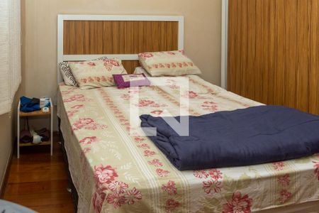 Apartamento à venda com 80m², 2 quartos e 1 vagaQuarto 1 - Armários