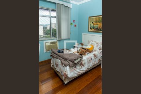 Apartamento à venda com 80m², 2 quartos e 1 vagaQuarto 2 - Armários