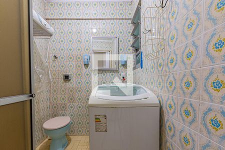 Banheiro de apartamento para alugar com 1 quarto, 49m² em Centro, Florianópolis