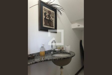 Banheiro suite de casa para alugar com 2 quartos, 120m² em Campeche, Florianópolis