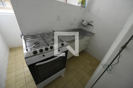 Cozinha de apartamento à venda com 1 quarto, 39m² em Serrinha, Goiânia
