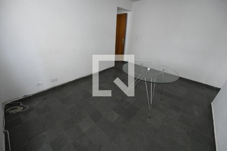 Sala de apartamento à venda com 1 quarto, 39m² em Serrinha, Goiânia
