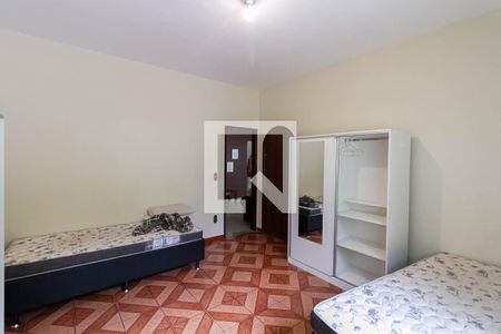 Sala 2 de casa para alugar com 7 quartos, 207m² em Ouro Preto, Belo Horizonte