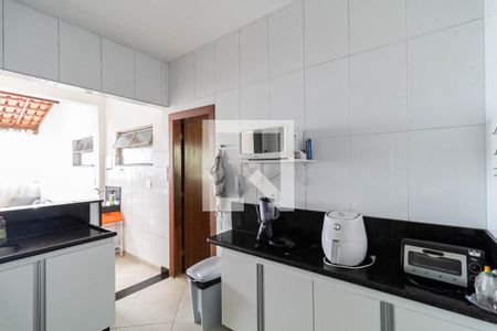 Casa à venda com 207m², 7 quartos e 4 vagasCozinha