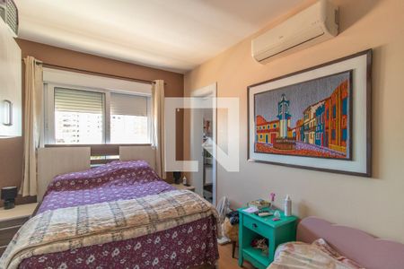 Quarto 2 de apartamento à venda com 2 quartos, 86m² em Santana, Porto Alegre