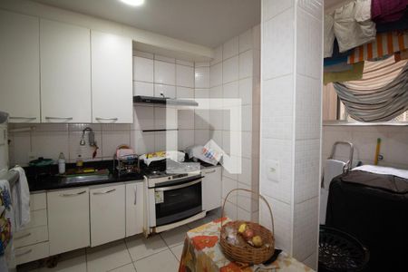 Apartamento à venda com 115m², 3 quartos e sem vagaCozinha
