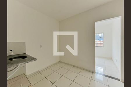 Cozinha de kitnet/studio para alugar com 1 quarto, 20m² em Norte, Brasília