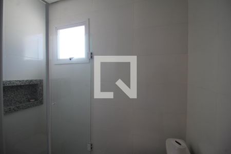 Banheiro da Suíte 1 de casa à venda com 2 quartos, 144m² em Brigadeira, Canoas