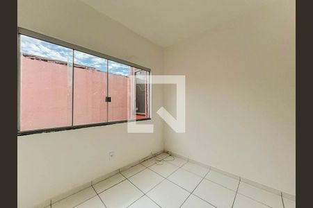 Quarto de kitnet/studio para alugar com 1 quarto, 20m² em Taguatinga Norte, Brasília