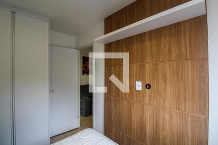 Quarto 1 de apartamento para alugar com 2 quartos, 45m² em Vila Monumento, São Paulo