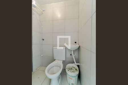 Banheiro de kitnet/studio para alugar com 1 quarto, 20m² em Norte, Brasília