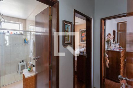 Corredor de apartamento à venda com 4 quartos, 240m² em São Pedro, Belo Horizonte