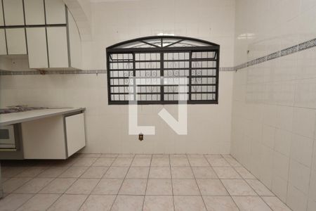 Casa para alugar com 240m², 3 quartos e 2 vagasCopa e Cozinha