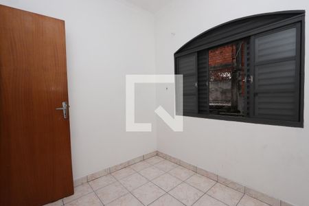 Casa para alugar com 240m², 3 quartos e 2 vagasQuarto 3