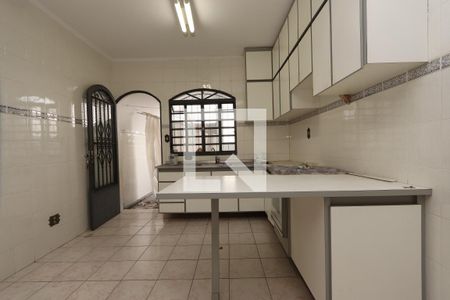 Casa para alugar com 240m², 3 quartos e 2 vagasCopa e Cozinha
