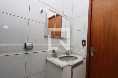 Casa para alugar com 240m², 3 quartos e 2 vagasBanheiro de cima