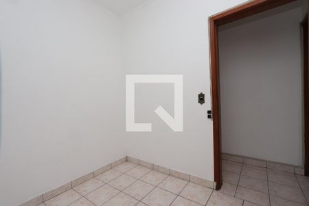 Casa para alugar com 240m², 3 quartos e 2 vagasQuarto 3