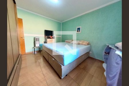 Casa à venda com 4 quartos, 260m² em Moinho Velho, São Paulo