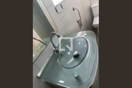 Casa à venda com 115m², 3 quartos e sem vaga