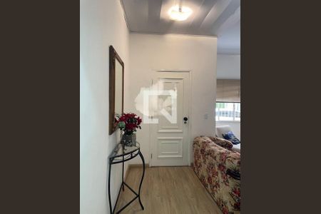 Casa à venda com 115m², 3 quartos e sem vaga