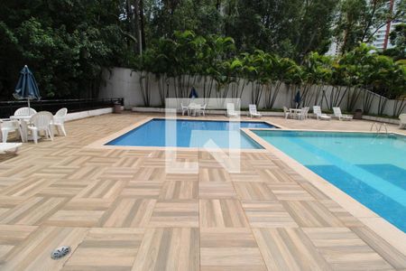 Apartamento para alugar com 69m², 2 quartos e 1 vagaÁrea comum - Piscina