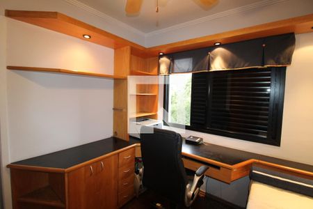 Apartamento para alugar com 69m², 2 quartos e 1 vagaQuarto