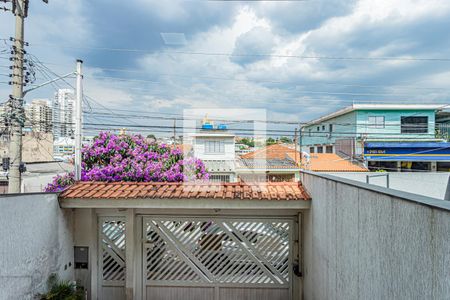 Vista sala de casa para alugar com 2 quartos, 174m² em Jardim Santo Elias, São Paulo