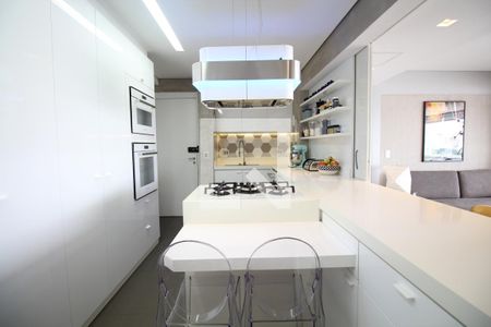 Apartamento à venda com 124m², 2 quartos e 3 vagasCozinha