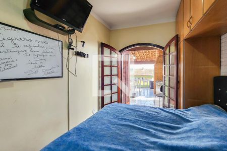 Casa à venda com 220m², 3 quartos e 2 vagasSuíte 1