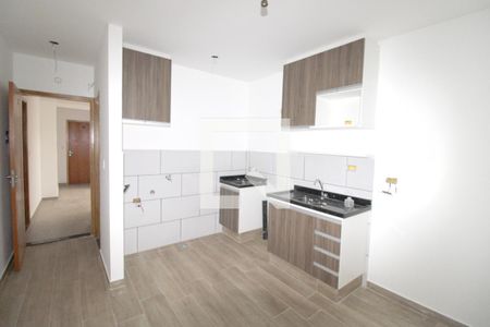 Cozinha de apartamento para alugar com 1 quarto, 25m² em Jardim Miriam, São Paulo