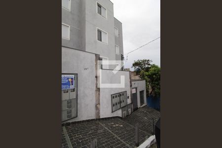 Fachada de apartamento para alugar com 1 quarto, 25m² em Jardim Miriam, São Paulo