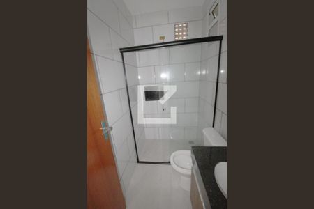 Banheiro de kitnet/studio para alugar com 1 quarto, 25m² em Jardim Miriam, São Paulo