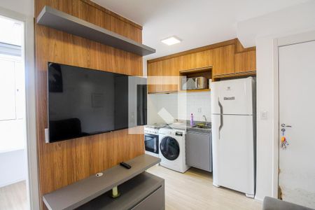 Sala de apartamento para alugar com 2 quartos, 45m² em Vila Monumento, São Paulo