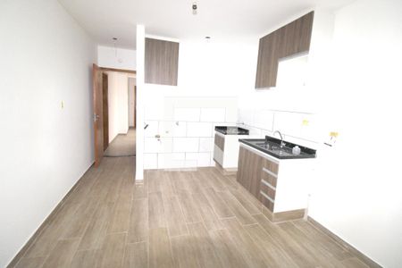 Cozinha e Área de Serviço de kitnet/studio para alugar com 1 quarto, 25m² em Jardim Miriam, São Paulo