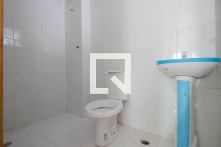 Banheiro de apartamento para alugar com 2 quartos, 35m² em Cidade Antônio Estêvão de Carvalho, São Paulo