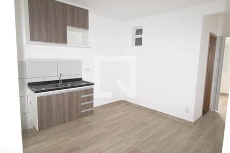 Cozinha de kitnet/studio para alugar com 1 quarto, 25m² em Jardim Miriam, São Paulo