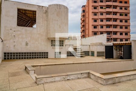 Casa à venda com 180m², 3 quartos e 4 vagasÁrea externa