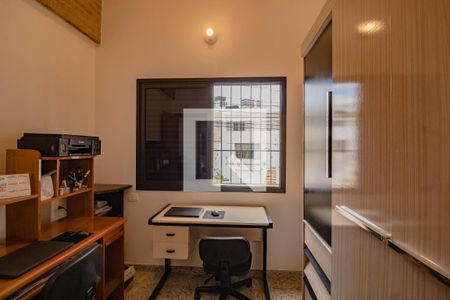 Casa à venda com 180m², 3 quartos e 4 vagasQuarto