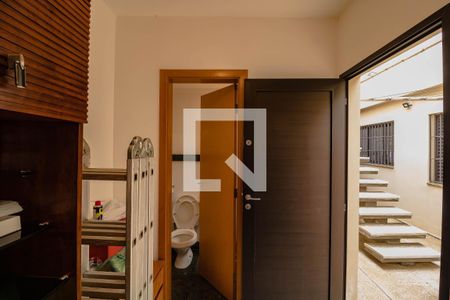 Casa à venda com 180m², 3 quartos e 4 vagasDespensa